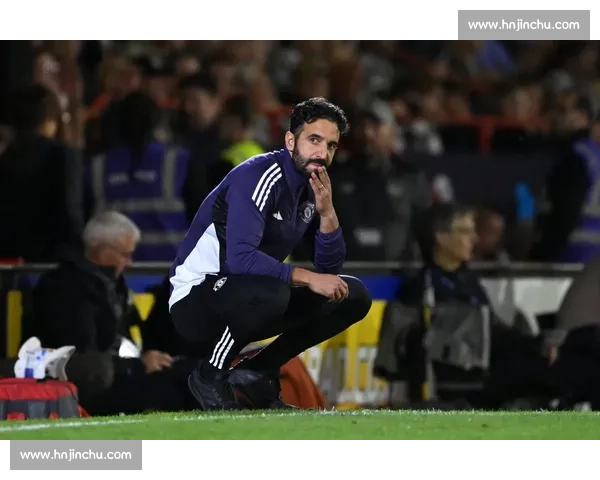 曼联盯上 25 岁尼斯中场布达维 阿尔及利亚铁腰成阿莫林引援新目标