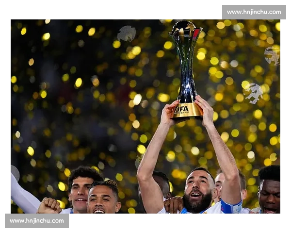 布努神扑 + 温情拥抱！皇马 1-1 利雅得新月，世俱杯见证传奇瞬间