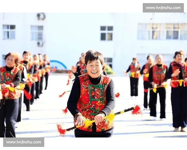 平地生花！90 后非遗传承人舞花棍，棍起瞬间绽放千年技艺
