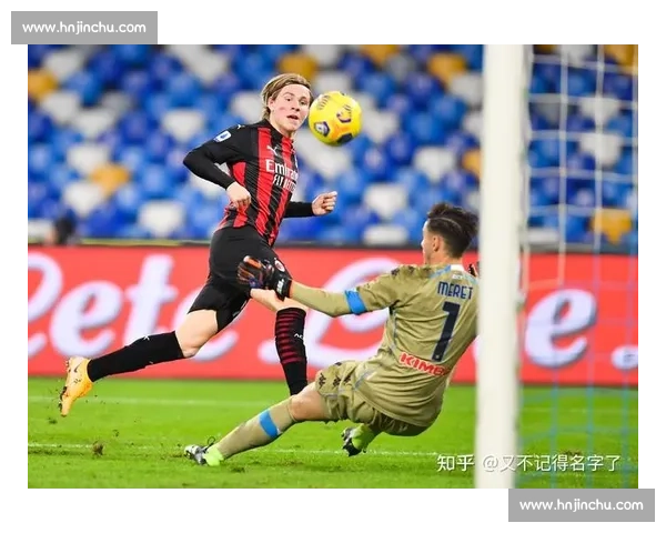 意甲双雄竞逐那不勒斯右后卫扎诺利