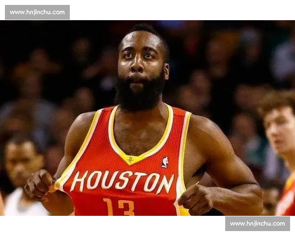 天妒英才：詹姆斯生涯屡战历史级强敌，命运枷锁何时能破？