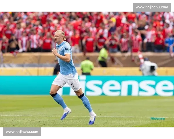 曼城世俱杯首战备战训练：新援谢尔基、赖因德斯合练亮相