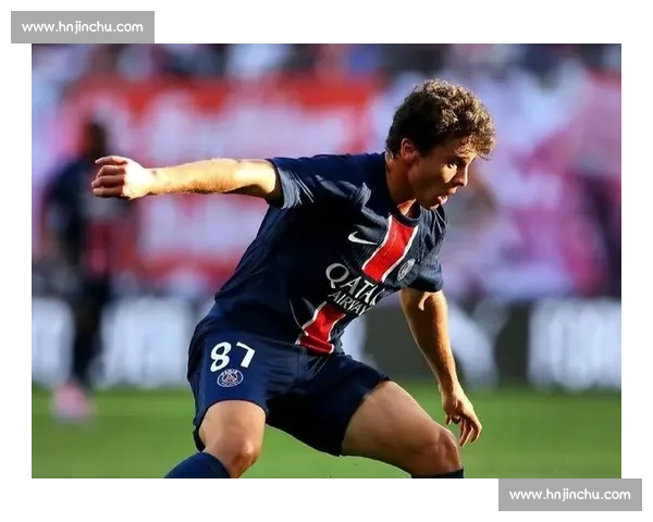 巴黎 4-0 碾压迈阿密！刘建宏激情解说：内维斯双响 + 阿什拉夫破门，梅西领衔的迈阿密遭遇重创！